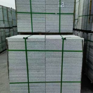 威海 芝麻白火烧，园林广场市政工程地铺石，1.8~5.0厚均有现货