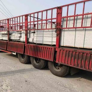 威海 白麻荔枝面外墙干挂，工厂装车日常