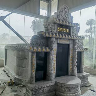 威海 芝麻白墓碑效果展示图