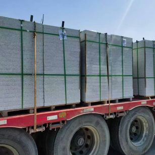 威海芝麻白花岗岩出货日常地铺石