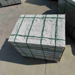 威海 白麻花岗岩石材自然面蘑菇石成品