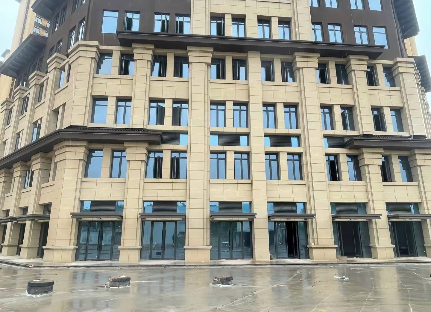 威海 黄金麻花岗岩荔枝面小区外墙干挂