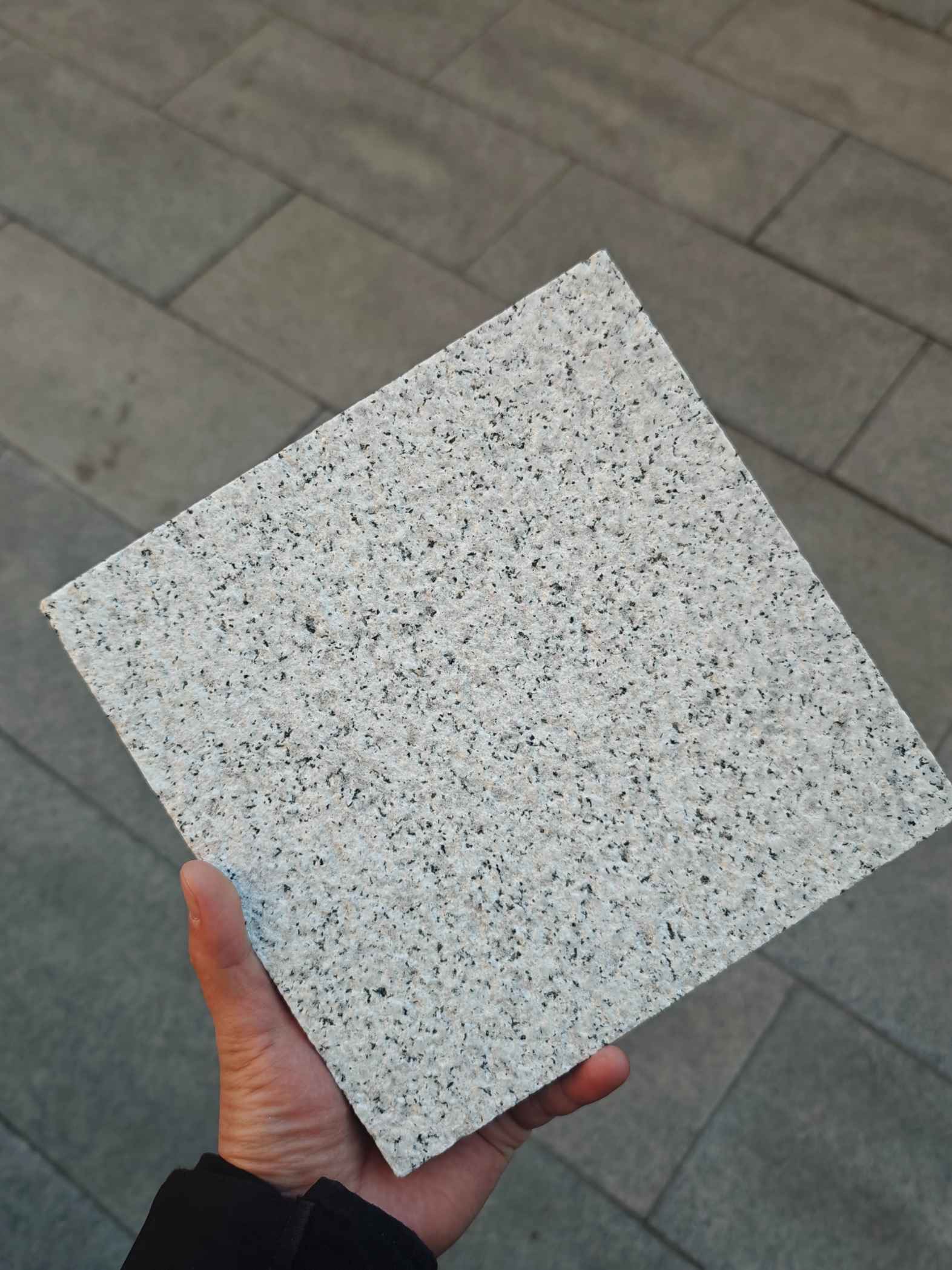 威海 白麻荔枝面花岗岩石材