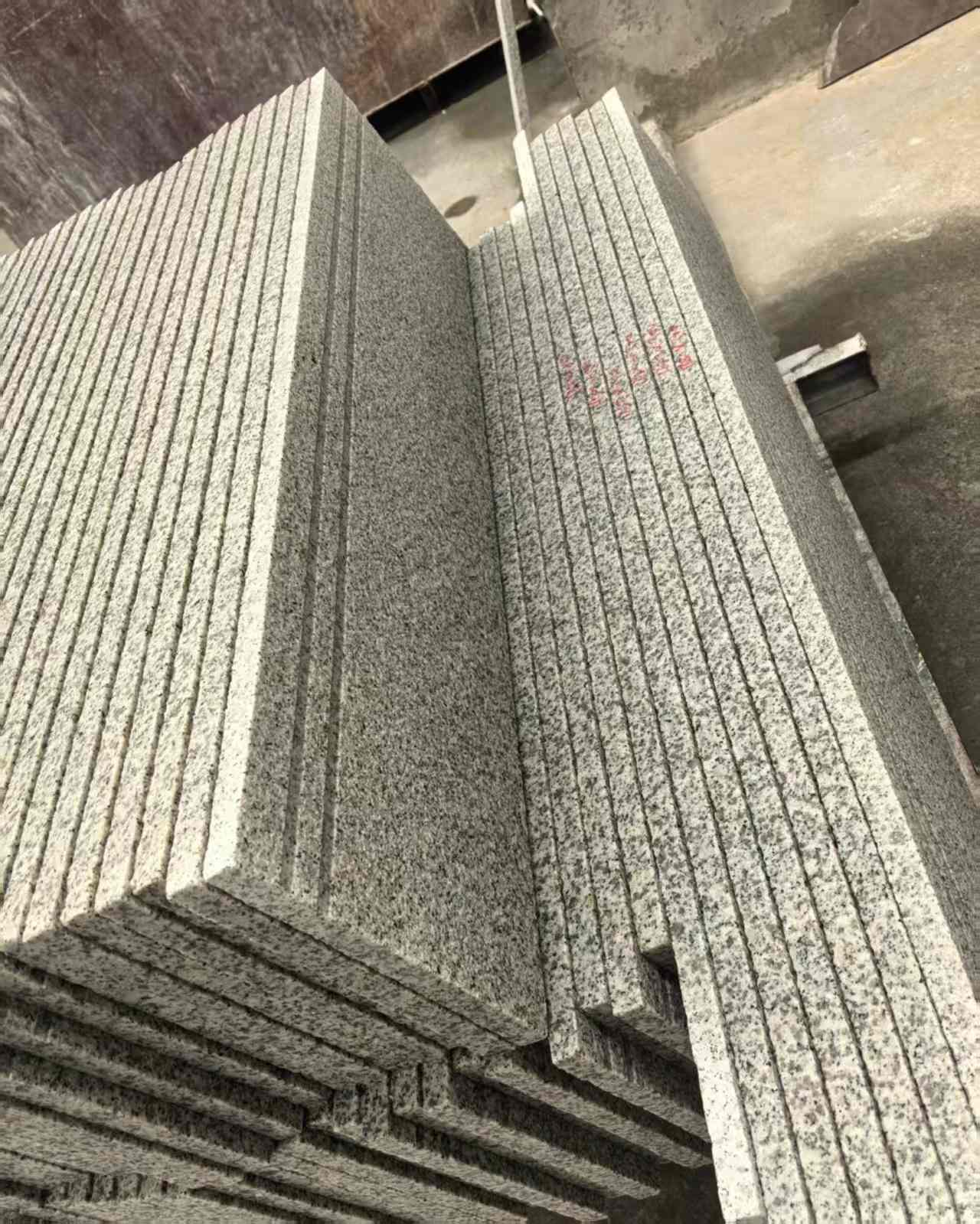 威海 白麻荔枝面花岗岩楼梯踏步