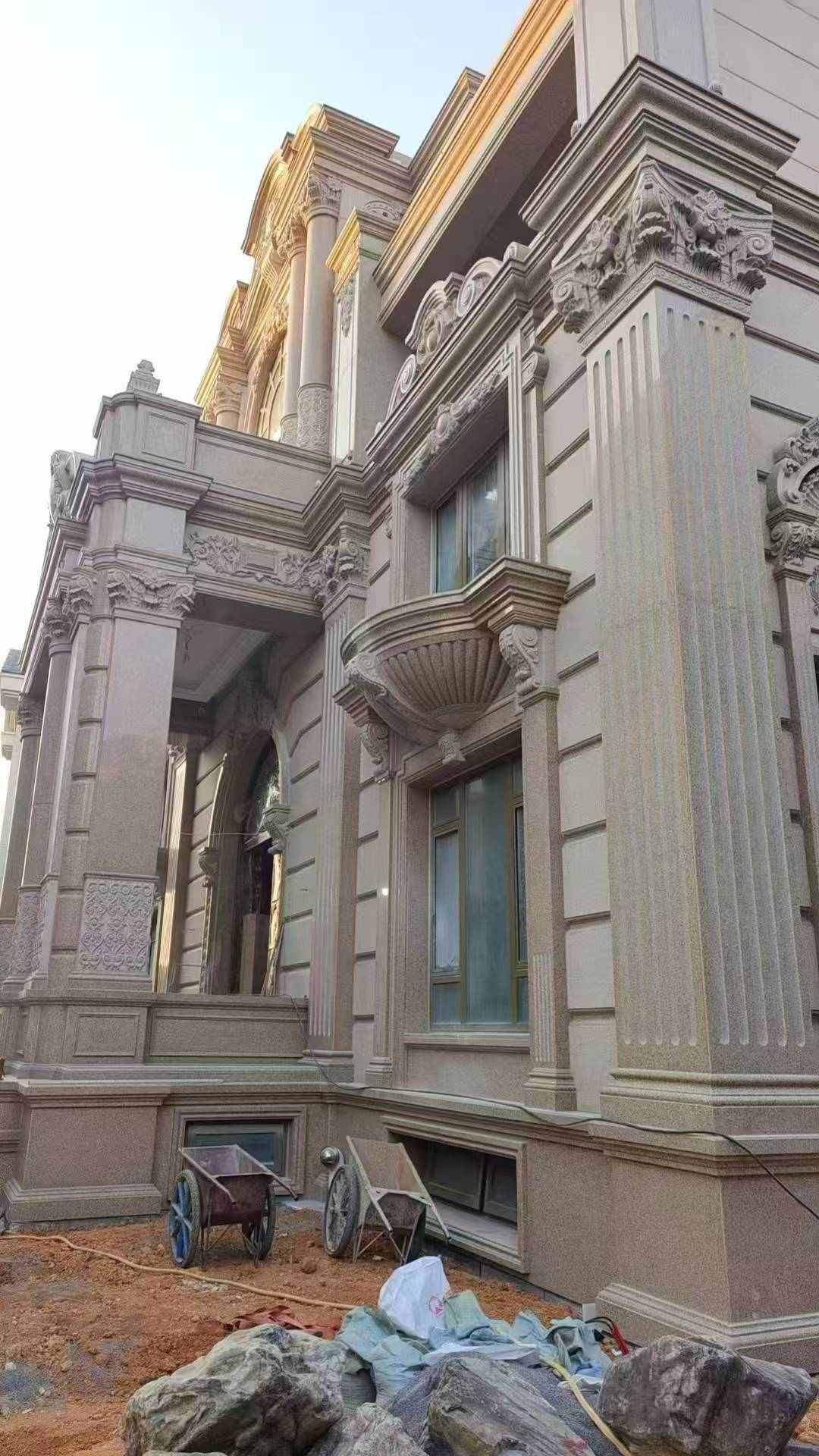 威海 黄金麻花岗岩光面别墅外墙干挂施工完成