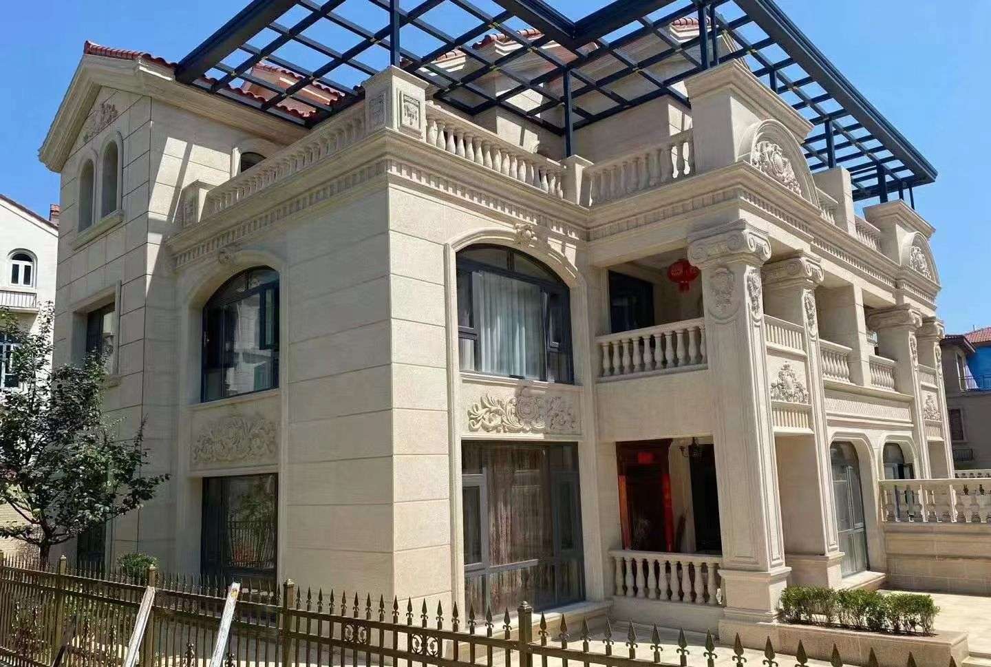 威海 黄金麻花岗岩荔枝面别墅外墙干挂