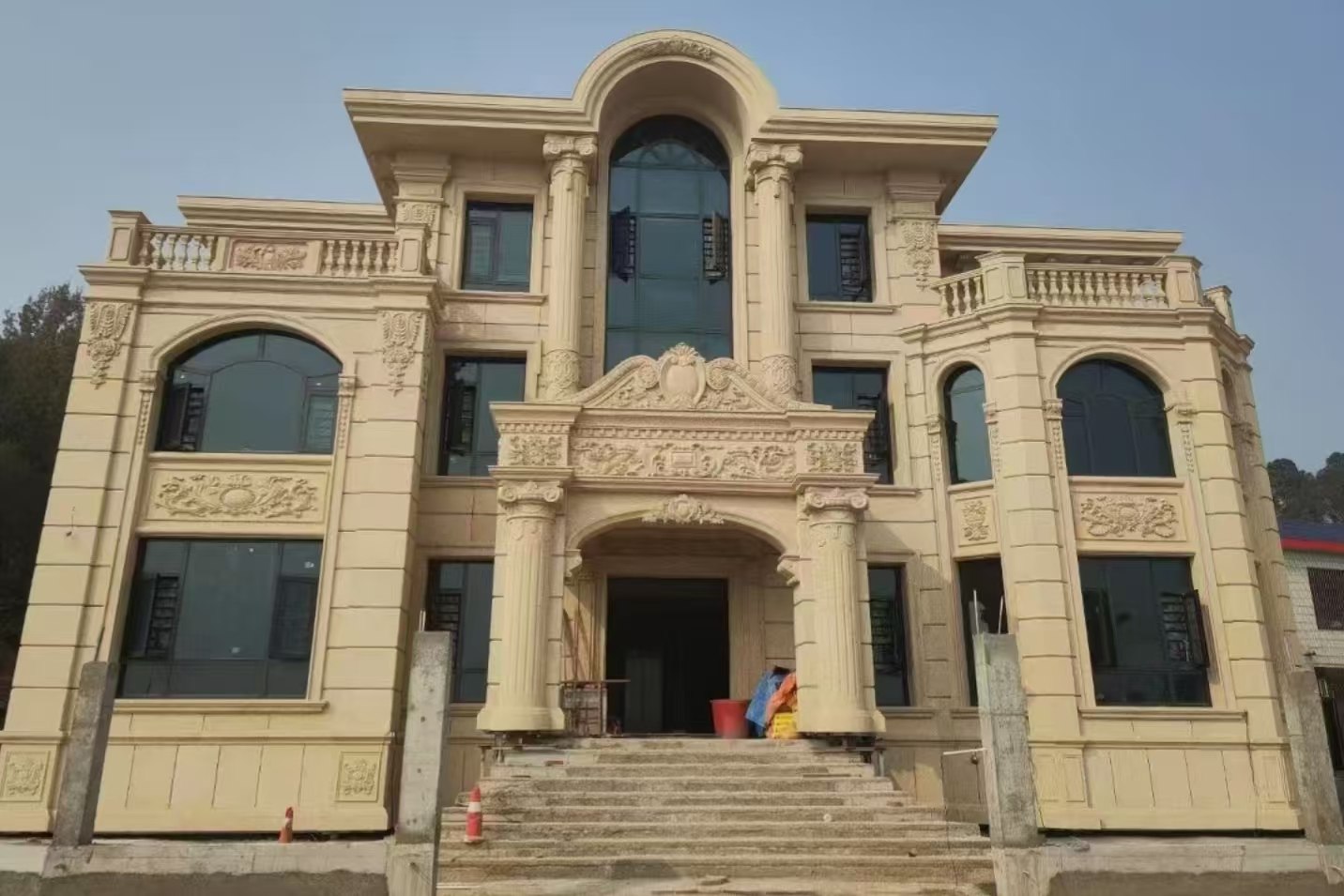 威海 黄金麻花岗岩别墅外墙干挂